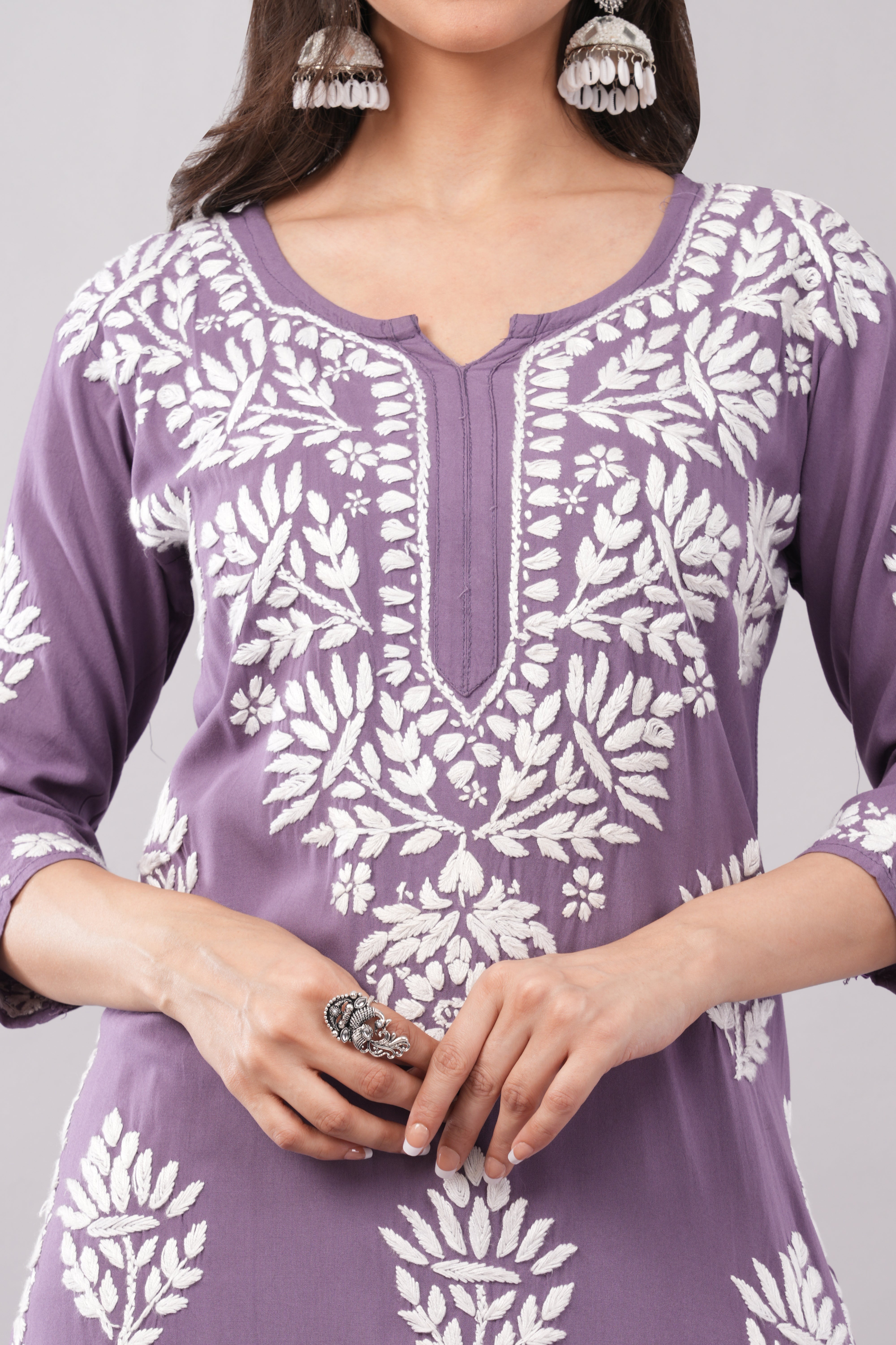 Women’s Lavender Ethnic Kurta Set with Palazzo Secondary image