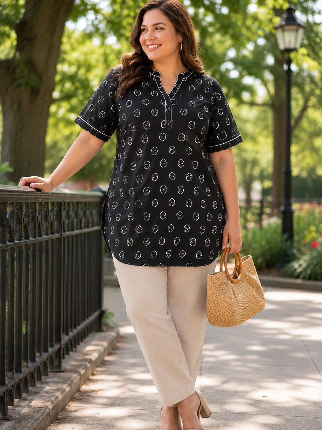 Women’s Black Printed Cotton Kurti Top – Casual Ethnic Wear